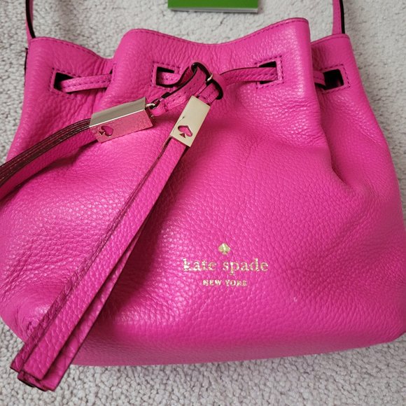 Kate Spade - Picture 1 of 3